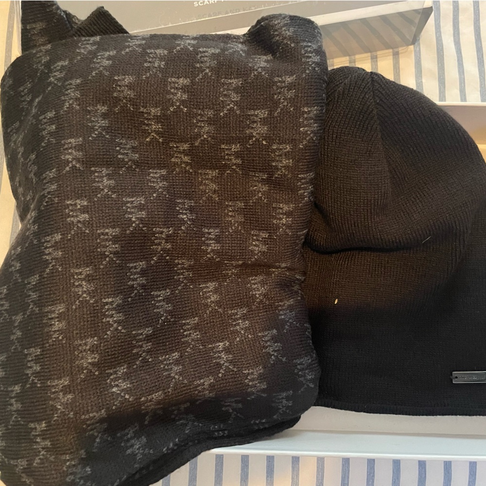 Michael Kors hat and scarf